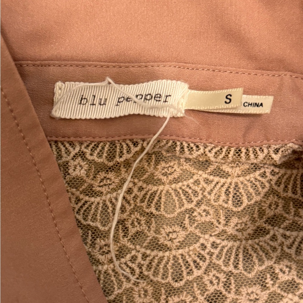 Blouse - Picture 5 of 6